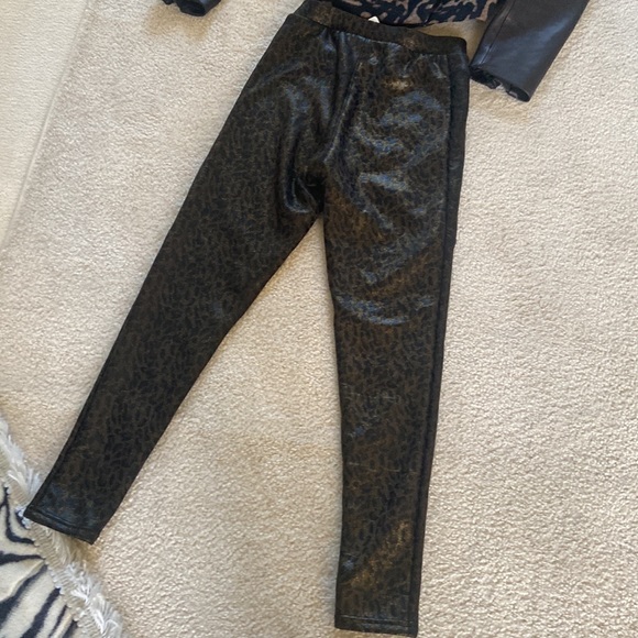 NWT She’s High Waist Leggings - Picture 12 of 16